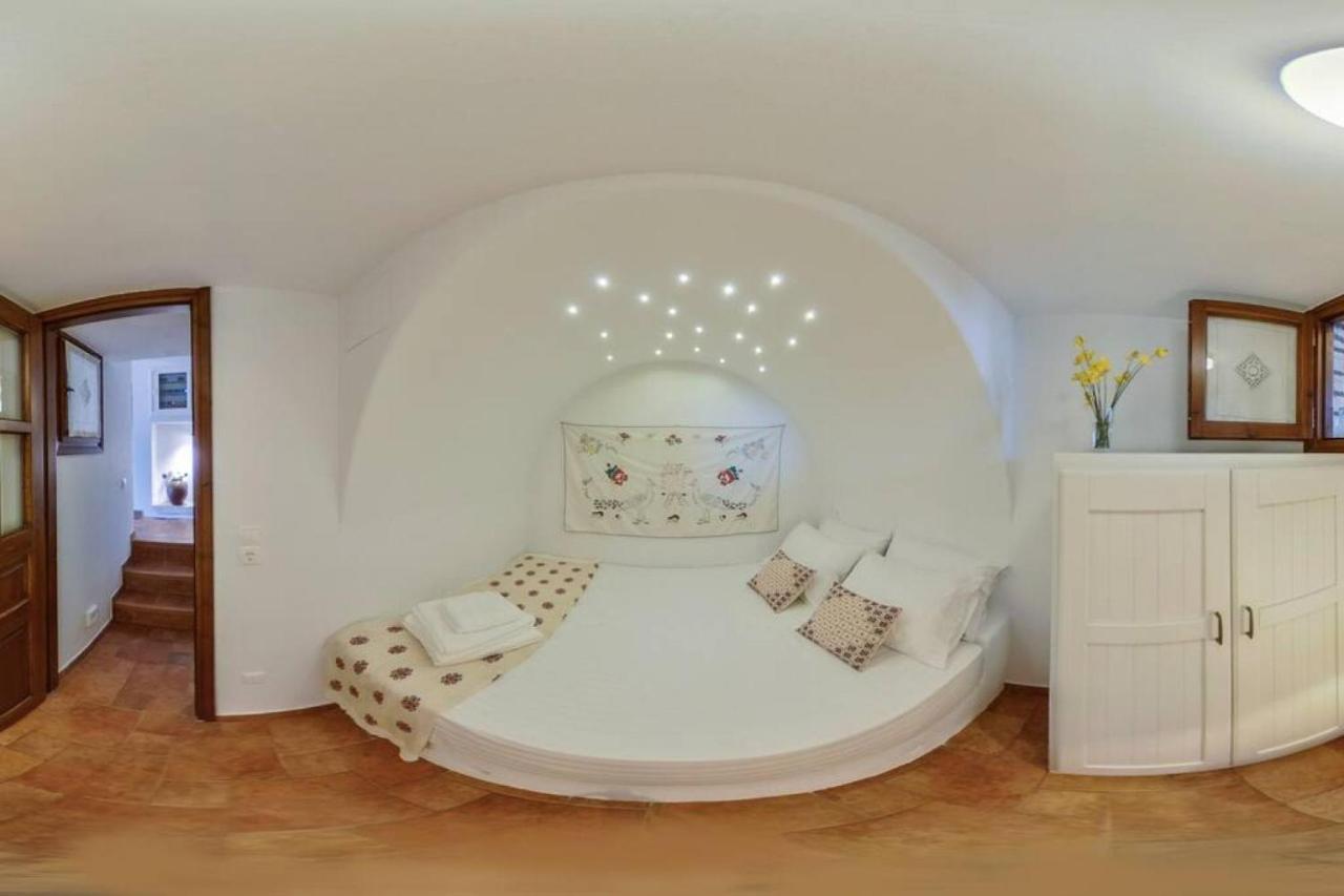 Holiday home Traditional Pirethron